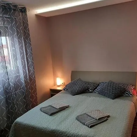 With Parking Space - 25220 Appartamento *