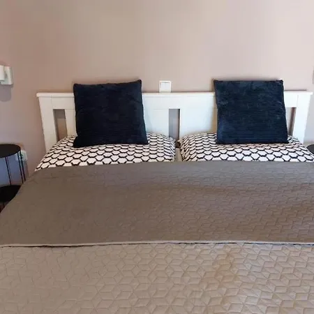 Apartmán With Parking Space - 25220