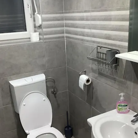 Apartment With Parking Space - 25220