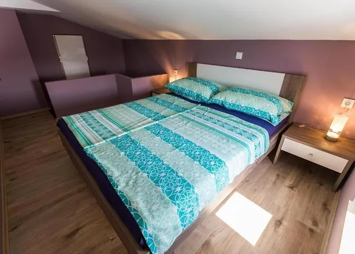With Parking Space - 25220 Apartament Medulin