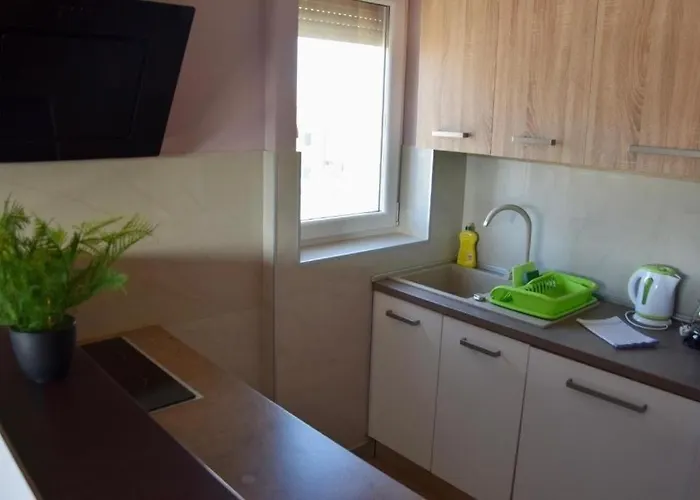With Parking Space - 25220 Apartament Medulin